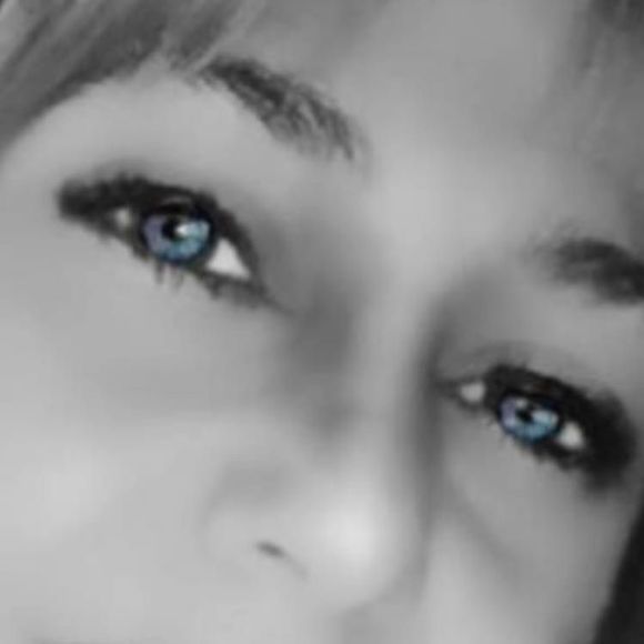 Meet your Posher, Barbara - Picture 1 of 1